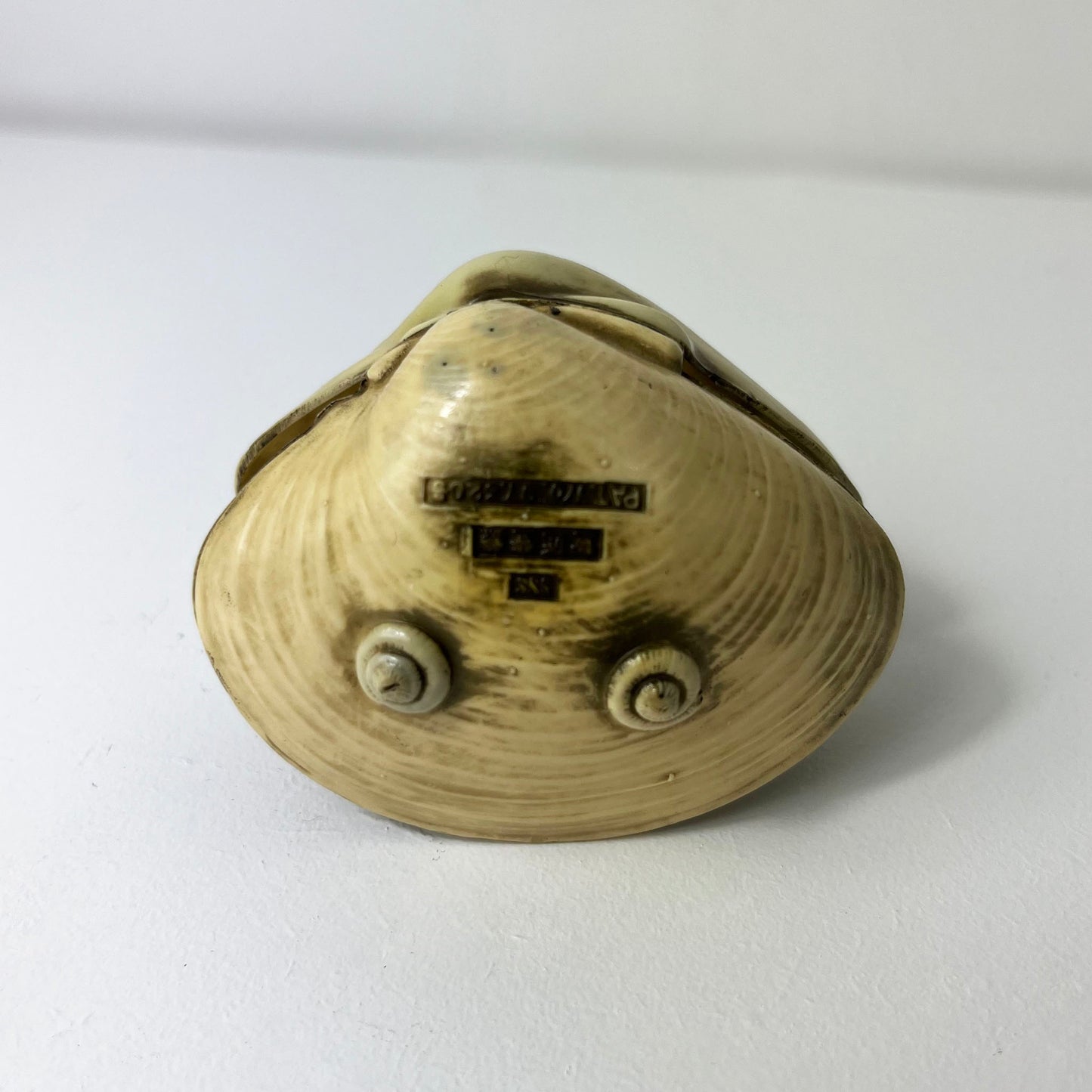 Celluloid Small Clam shell, vintage Japanese sculpture village.