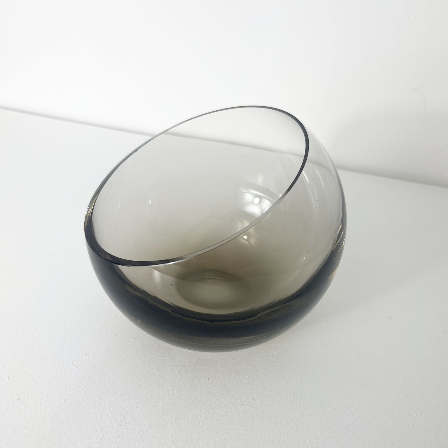 Bowl, Rose, Asymmetrical, Peat Colouring, Colin Terris 1970