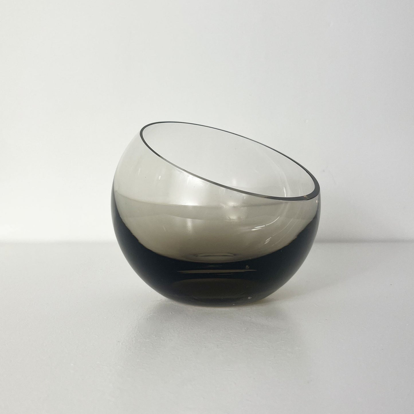 Bowl, Rose, Asymmetrical, Peat Colouring, Colin Terris 1970