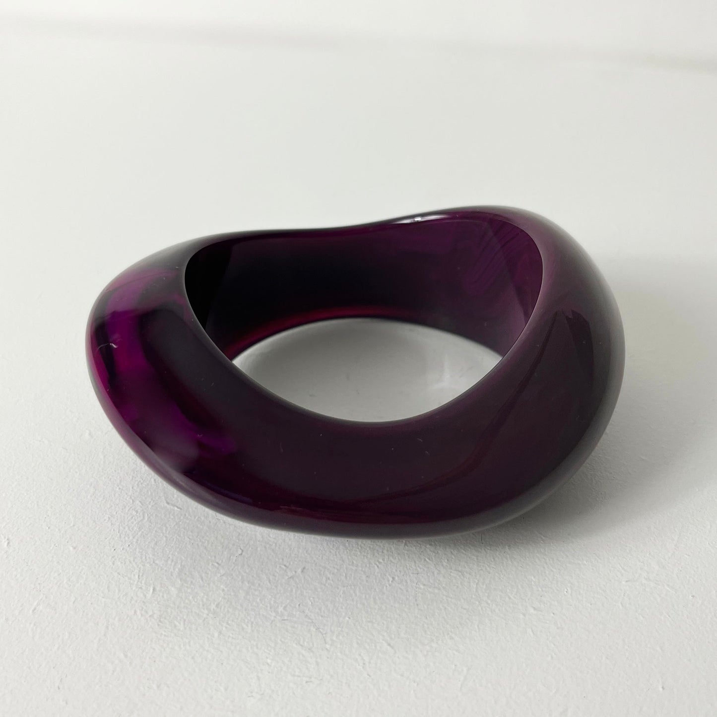 Bangle, Stylish Acrylic Purple 1980's.