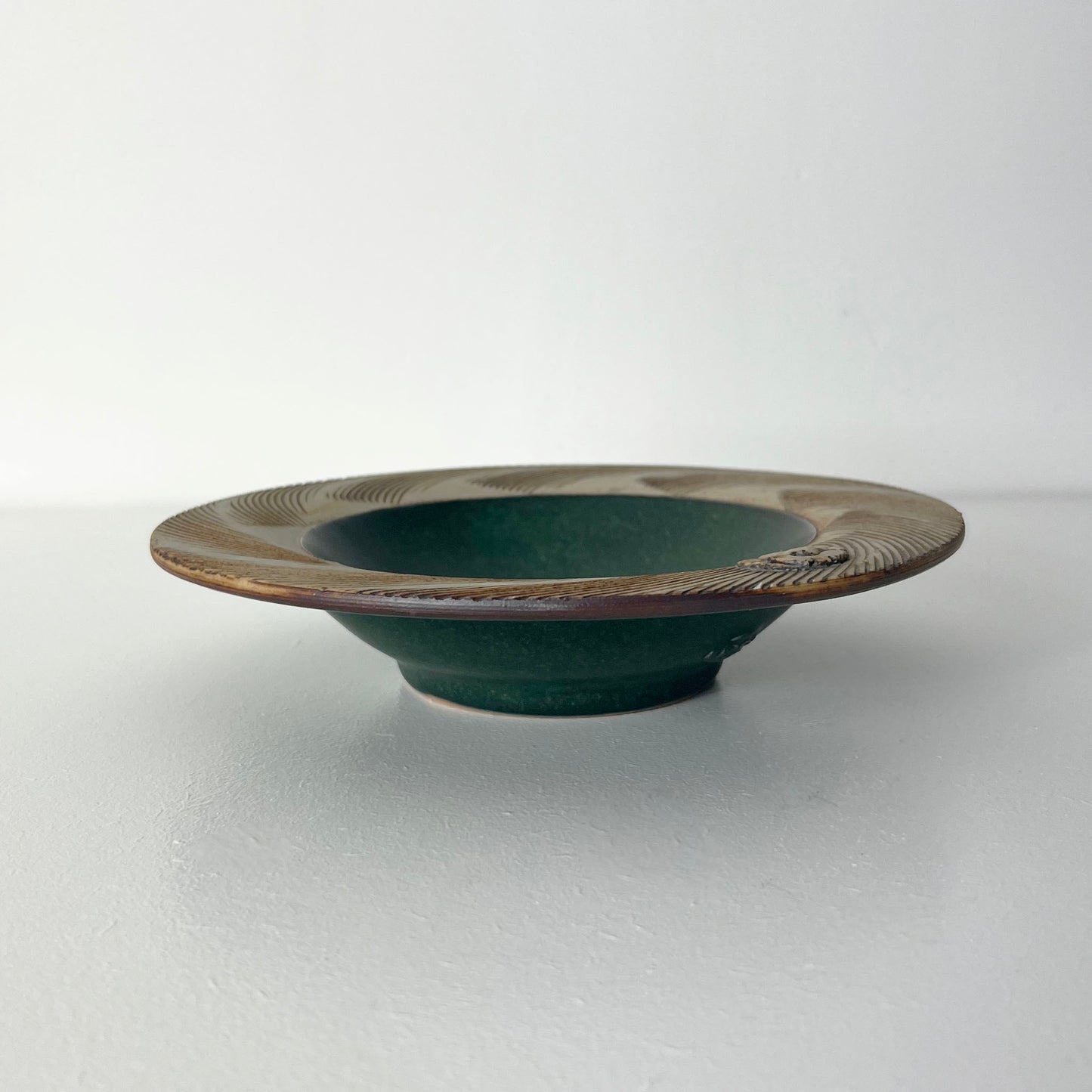Bowl, Peter Shearer.