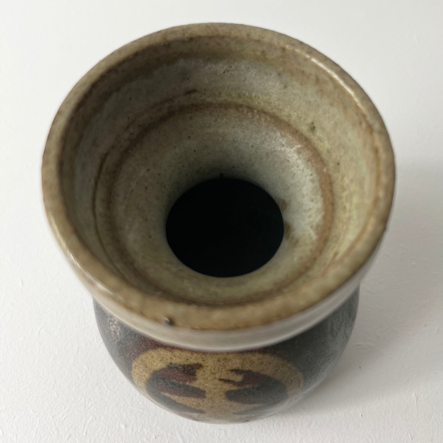 Studio Pottery, with illustrative designs by Muriel P Wright
